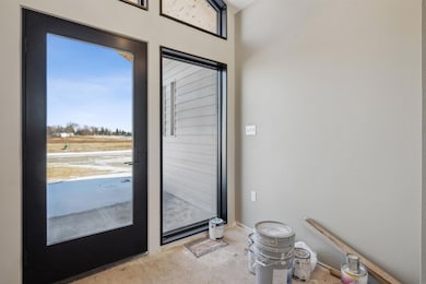 4004 Keagles Crossing, Cedar Falls, IA 50613 - photo 2