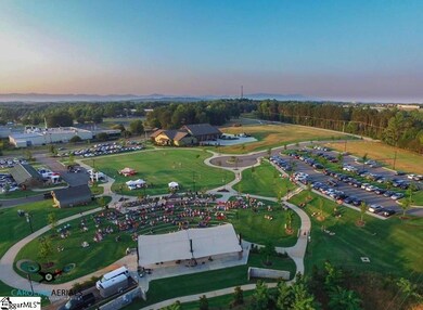 1 Trakas Ct unit 1, Travelers Rest, SC 29690 - photo 4