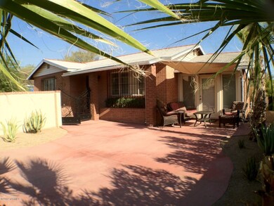 Court Yard 3