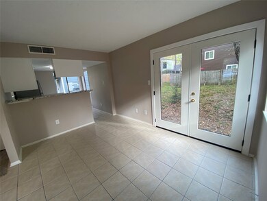 26620 Orchid Ct, Huntsville, TX 77340 - photo 6