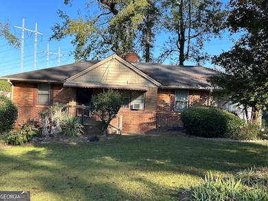 3552 Linecrest Rd, Ellenwood, GA 30294 - photo 2