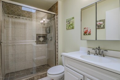 13812 N Newcastle Dr, Sun City, AZ 85351 - photo 6