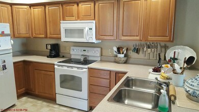 1417 Asbury Ln, Waterloo, IA 50701 - photo 4