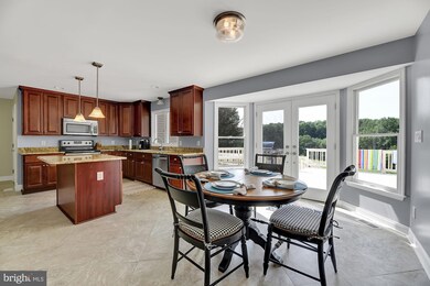 12100 Gores Mill Rd, Reisterstown, MD 21136 - photo 7