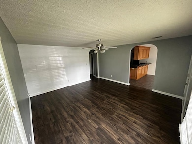 5213 Pine St, Valdosta, GA 31601 - photo 5