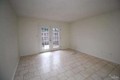 50 Fulton Ave unit D15, Pensacola, FL 32503 - photo 2