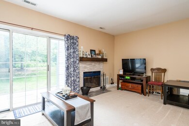 9 Hart Ct, Hightstown, NJ 08520 - photo 4