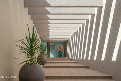 Entry Walk