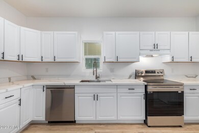 328 N Colorado St, Chandler, AZ 85225 - photo 6