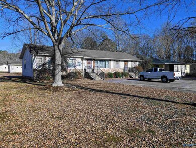 511 W Grand Ave, Rainbow City, AL 35906 - photo 3