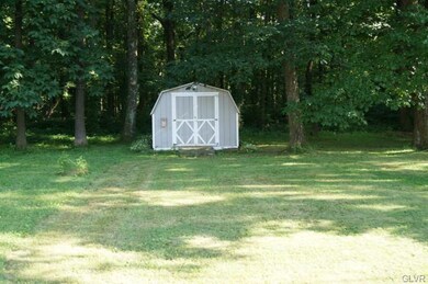 8220 Airport Rd unit 22, Northampton, PA 18067 - photo 2