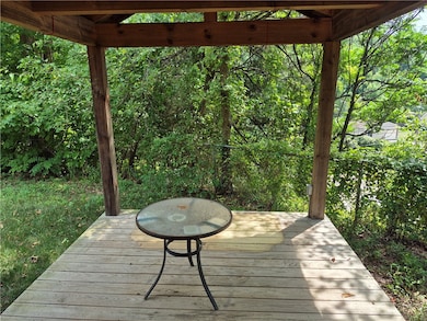 7 Mcgovern Blvd, Crescent, PA 15046 - photo 4