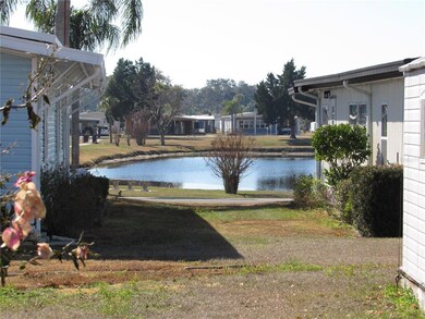 5632 Arrowhead Dr, Zephyrhills, FL 33542 - photo 5