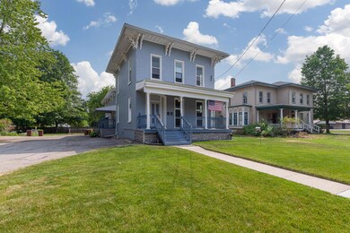 627 W Maumee St - 1039