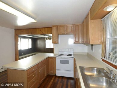 6144 Oakland Mills Rd, Sykesville, MD 21784 - photo 4