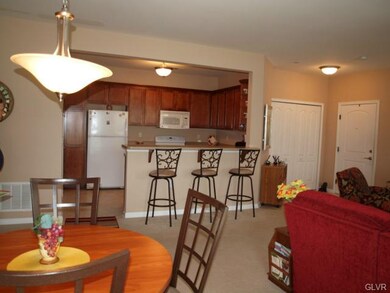 6815 Pioneer Dr, Macungie, PA 18062 - photo 5