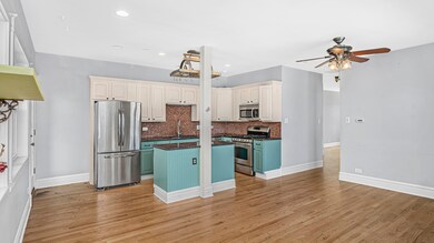 3327 N Lincoln Ave unit 3, Chicago, IL 60657 - photo 5