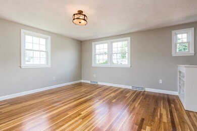 166 Warren St unit 166, Watertown, MA 02472 - photo 4