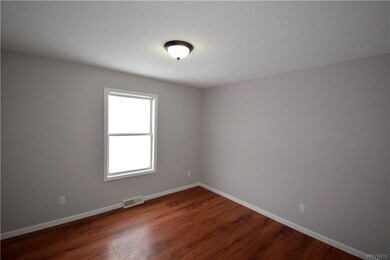 319 Summit Blvd, North Tonawanda, NY 14120 - photo 5