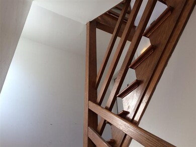 627 Cabell Ave unit F, Charlottesville, VA 22903 - photo 3