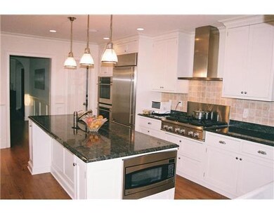 127 Havemeyer Place, Greenwich, CT 06830 - photo 3