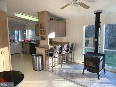 6725 Timberbrook Ln, Spotsylvania, VA 22551 - photo 7