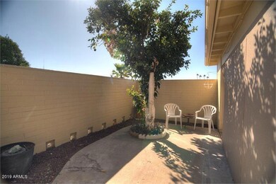 10961 W Santa fe Dr, Sun City, AZ 85351 - photo 7