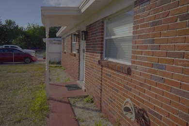 6813 Tuttle St, Tampa, FL 33634 - photo 2