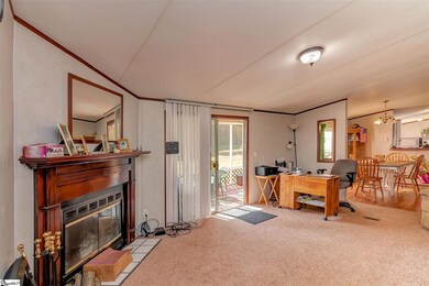 2614 Keeler Run Ct, Travelers Rest, SC 29690 - photo 6