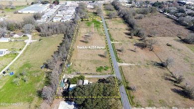 4-web-or-mls-900 Guilbeau Rd A-4
