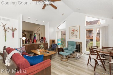 6129 Westbrooke Dr unit 10, West Bloomfield, MI 48322 - photo 5