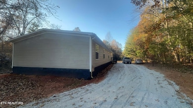 176 Gamble Rd, Madisonville, TN 37354 - photo 5