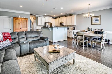 689 Nikyle Cir, High Point, NC 27265 - photo 5