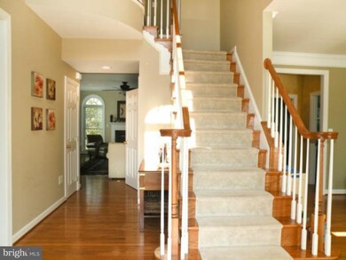 25659 Elk Lick Rd, Chantilly, VA 20152 - photo 2