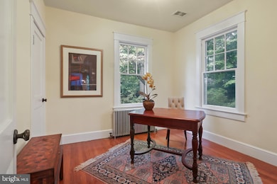 2308 N Lexington St, Arlington, VA 22205 - photo 4