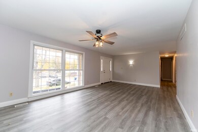 7877 Marywood Dr, Newburgh, IN 47630 - photo 4