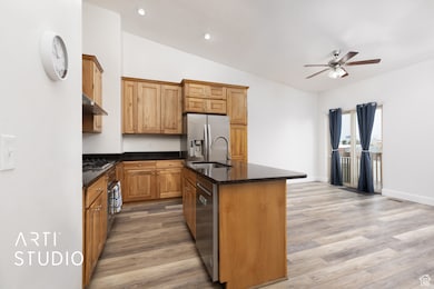 537 W 1770 S, Orem, UT 84058 - photo 2