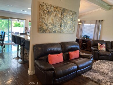 638 Helena Ct, Upland, CA 91786 - photo 3