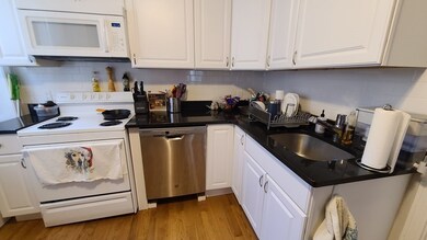 11 Cooper St unit 1, Boston, MA 02113 - photo 4