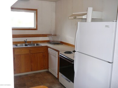 unit B kitchen