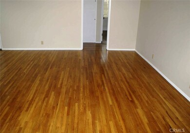 5242 Verdura Ave, Lakewood, CA 90712 - photo 5