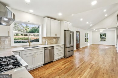 1045 Forrest Blvd, Decatur, GA 30030 - photo 4