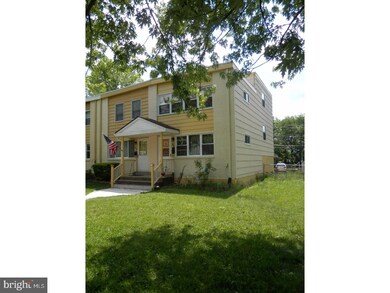 848 Wedgewood Dr, Lansdale, PA 19446 - photo 2