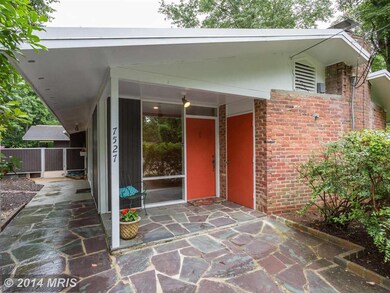 7527 Elba Rd, Alexandria, VA 22306 - photo 2