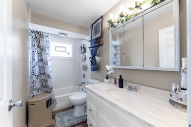 1517 Freeland Ave, Calumet City, IL 60409 - photo 7