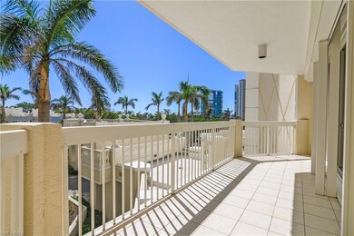 Club Brittany unit 304, Naples, FL 34103 - photo 5