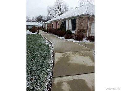 Exterior Front Concrete no step ramp entry!