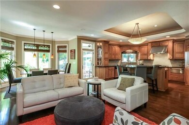 8447 Summit St, Lenexa, KS 66215 - photo 6