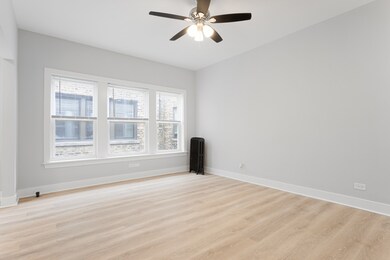 7600 N Sheridan Rd unit 203, Chicago, IL 60626 - photo 4