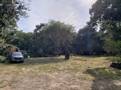 18 Pilgrim Rd, Edgartown, MA 02539 - photo 7